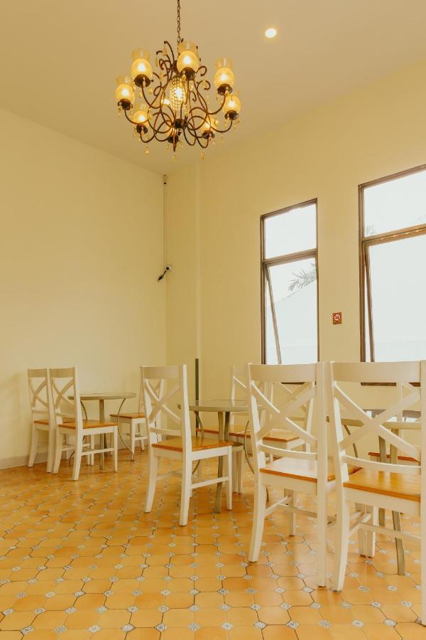 Urbanest Inn House Slipi Dżakarta Zewnętrze zdjęcie