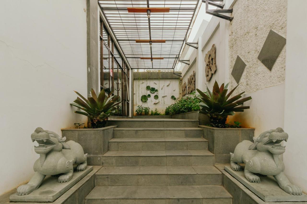 Urbanest Inn House Slipi Dżakarta Zewnętrze zdjęcie