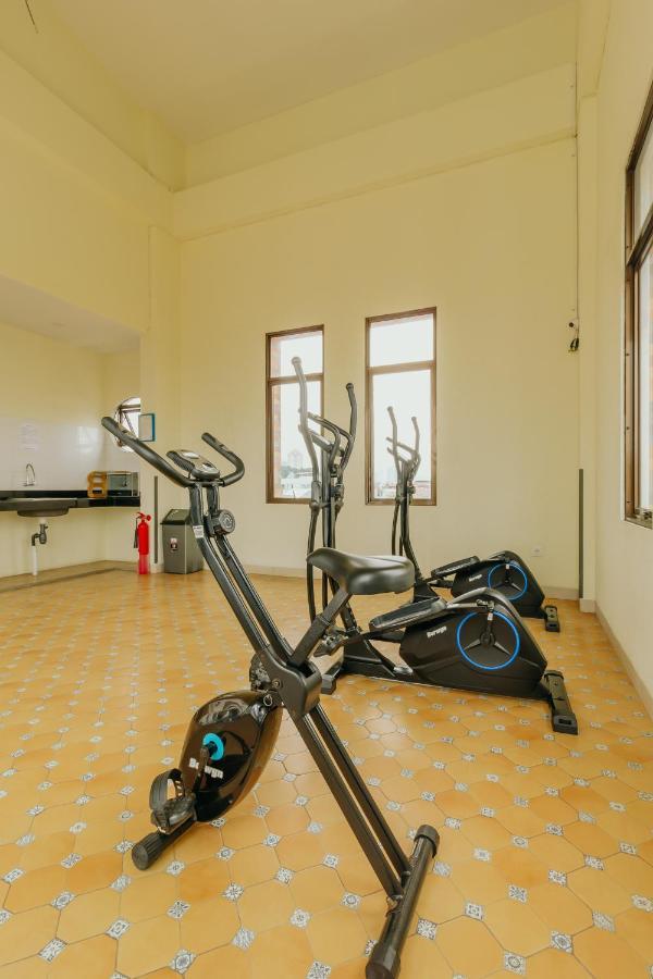 Urbanest Inn House Slipi Dżakarta Zewnętrze zdjęcie